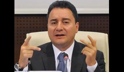 Babacan ekonominin geleceğini anlattı.