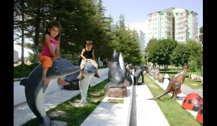 Melikgazi'de Yapay Hayvanat Bahçesi