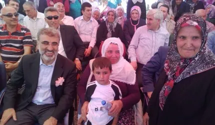Doğduğu Beldeyi Ziyaret