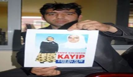 Kayıp annelerini arıyorlar