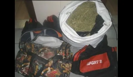 Kayseri'de Otomobilde 15 Kilo 600 Gram Esrar