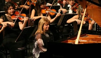 Tarihi Kervansarayda Cumhurbaşkanı'na Konser