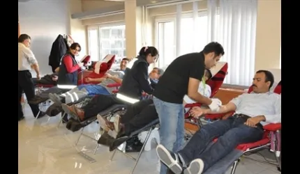 Kaski'den Kan Bağışı