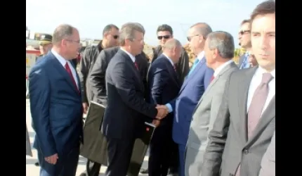 AKAY ; BAŞBAKAN ERDOĞAN’I ŞEKER’DE KARŞILADI