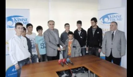 Kimsesiz çocuklar, Van´daki depremzedelere harçlıklarını gönderdi
