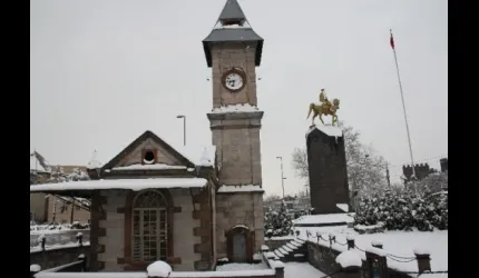 Kayseri'de Saati Durduran Kar Yağışı