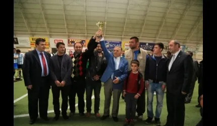 Birimler Arası Dostluk Ve Kardeşlik Turnuvasının Şampiyonu Park Bahçeler