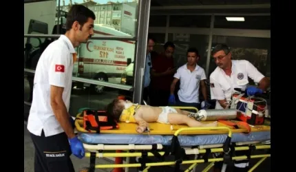 Üzerine Televizyon DÜşen Çocuk Ağır Yaralandı