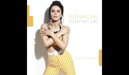 Simge "Kamera" ile yine zirve yolunda!