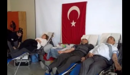 Karayolları Bölge Müdürlüğü çalışanları kan bağışında bulundu