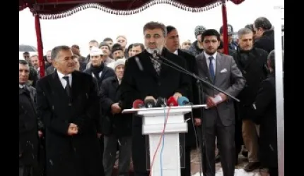Kayseri'de 6,5 milyon liraya malolan viyadüğü Bakan Yıldız açtı