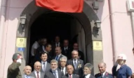 Bakan Yıldız: Kandil´e operasyonun devam edeceğini biliyoruz