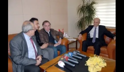 Görme Engellilerden Vali Bilici´ye ziyaret