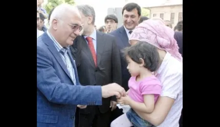 Mustafa Elitaş: Terörle mücadele, demokratikleşmeden geri adım atmadan sürecek