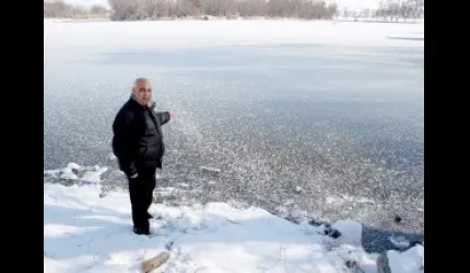 Şeker Gölü eksi 18 derece soğukta buz tuttu