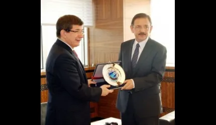Bakan Davutoğlu: Kayseri, küresel anlamda büyük şehir olacak