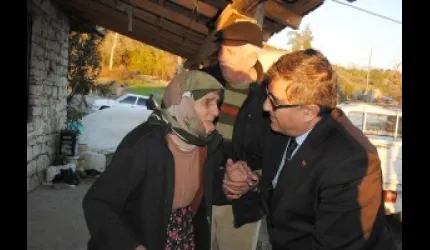 Yardıma muhtaç kadınlar aylık 250 TL için SYDV'na başvuracak