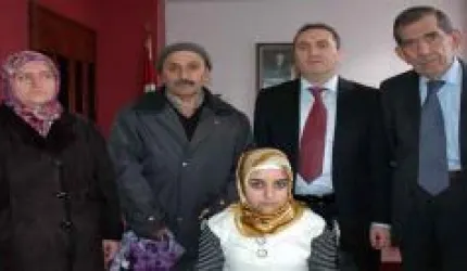 TEKERLEKLİ SANDALYE GELDİ