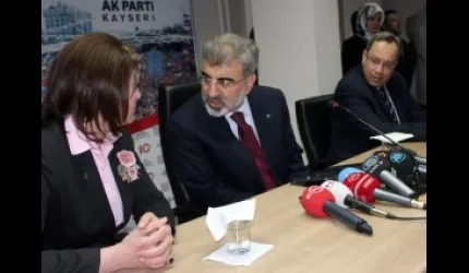 Bakan Yıldız: AK Parti´deki kadın ağırlığı her geçen gün artıyor
