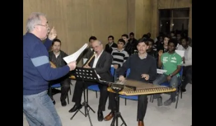 Kutlu Doğum'da ilahiler, dilleri ve renkleri farklı dünya çocuklarından