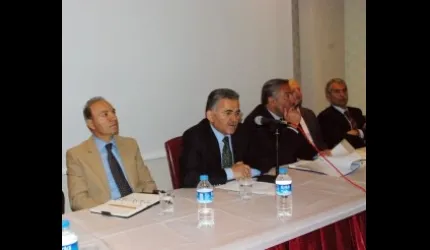 Başkan Büyükkılıç, yatırımlar öncesi mahalle muhtarlarını dinliyor