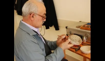 KAYMEK´in açtığı sedef kakma kursu ilgi gördü