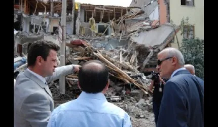 Kayseri Valisi Bilici, Develi´deki kazada vefat edenlerin ailesini ziyaret etti