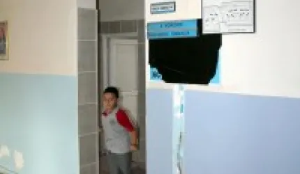 Veliler, okulun fiziki şartlarının iyileştirilmesini istiyor