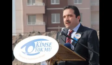 Kimse Yok Mu: Gazze'de bombayla yıkılan evlerin tamiri için çalışma başlattık