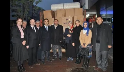 AK Parti Kayseri teşkilatından Suriyelilere yardım