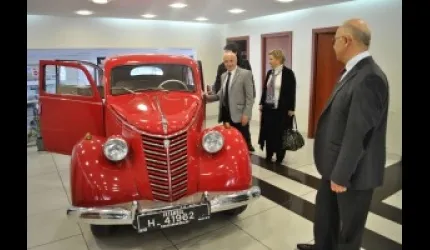 Kayseri´de milletvekilleri otomotiv sektörünün sorunlarını dinledi