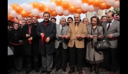 Talas Belediyesi 11 iş yerinin açılışı yaptı