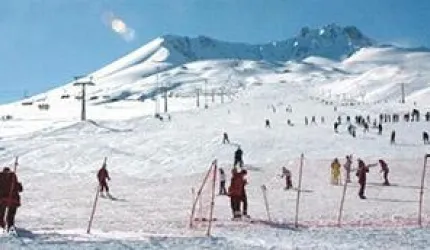 Erciyes tıklım tıklım!