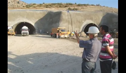 Göksun Tünelleri 3 Bin Metreye Ulaştı
