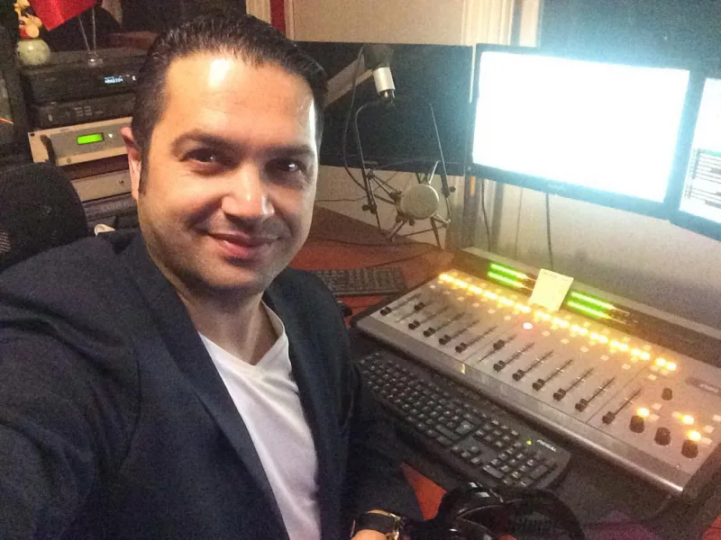 Ayhan Üstün